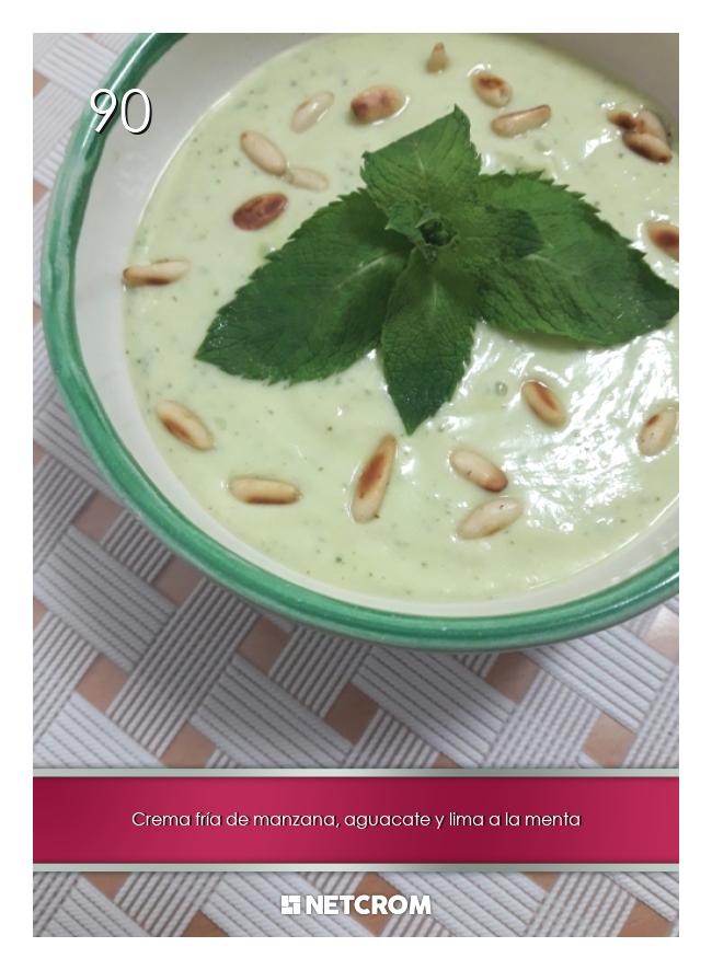 Crema fría de manzana, aguacate y lima a la menta Crema fría de manzana, aguacate y lima a la menta